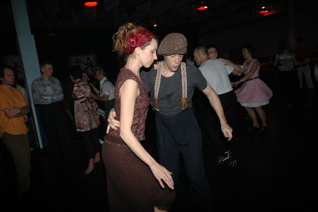 min 2007 11 10 fous swing 433